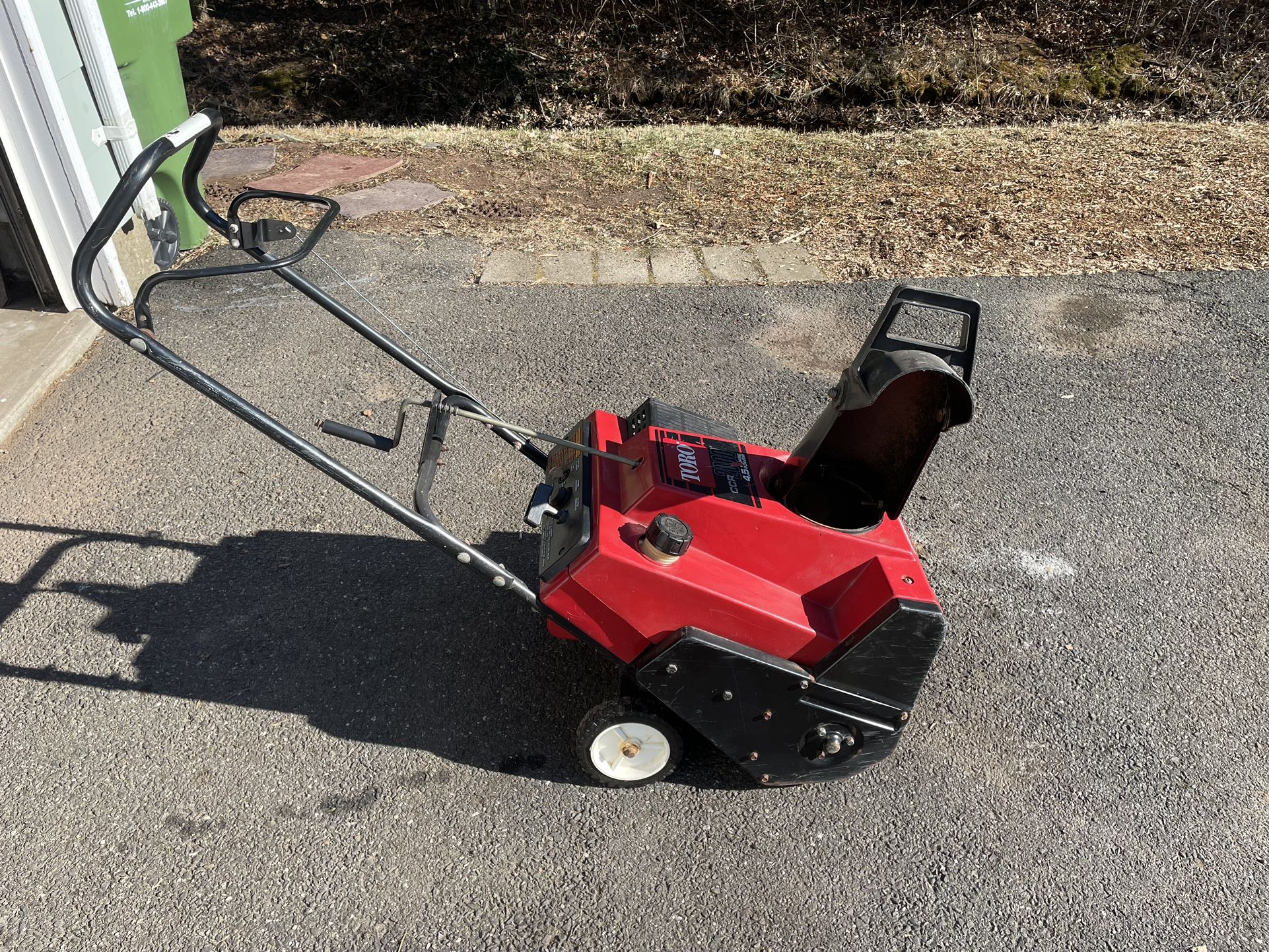 Toro CCR2000 Snowblower