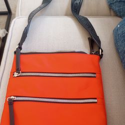 Crossbody purse