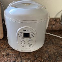 Aroma Rice Cooker