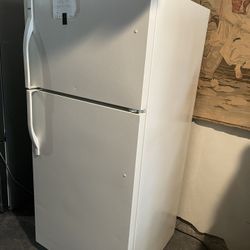 Refrigerator Works Great I Sell Them All The Time 