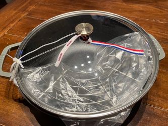 Staub 4.5qt 12 inch 30cm Perfect Pan Multipan Cast Iron Pot with Glass Lid