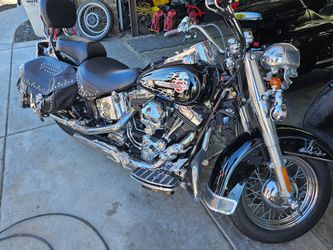 2004 harley heritage softail runs excellent