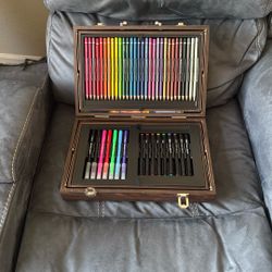 Art Paint Pencil Pen Oil Pastel Wood Suitcase Kit Set 