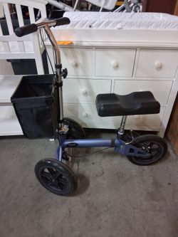 VERY NICE LARGE  KNEE SCOOTER