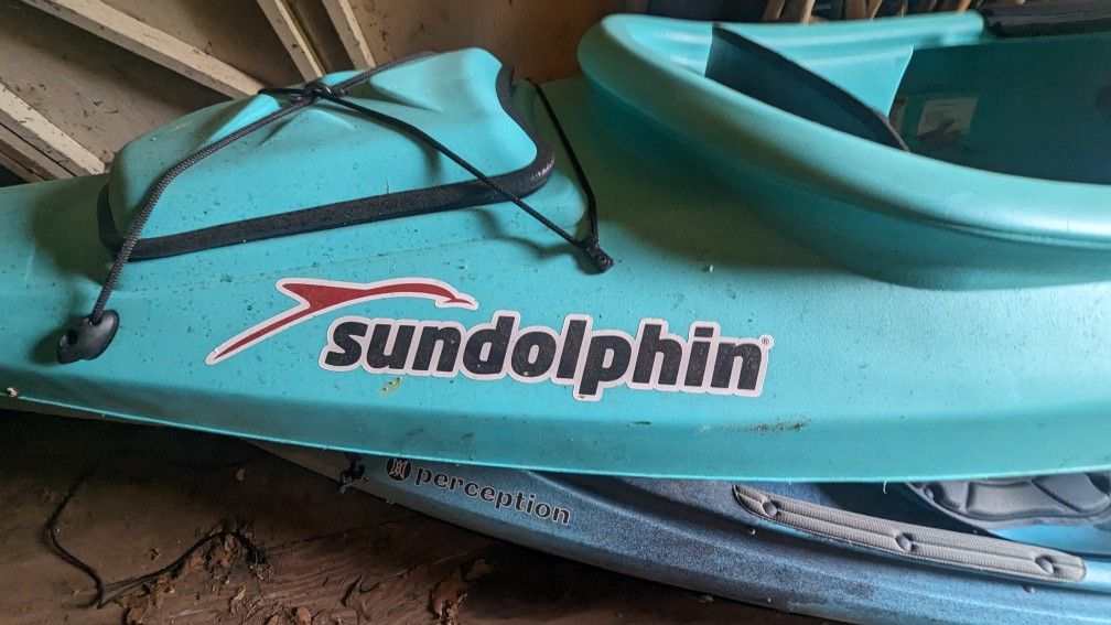 Sun Dolphin Aruba 10 Kayak 10 Feet Used Twice