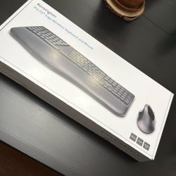 Kensington Pro Fit Ergonomic Wireless Keyboard and Mouse - Black 