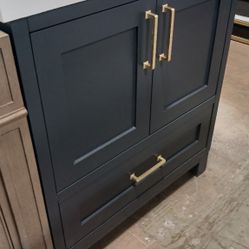 ON SALE🔥 30" Bathroom Vanities In Different Styles, Starting From $100 And Up!