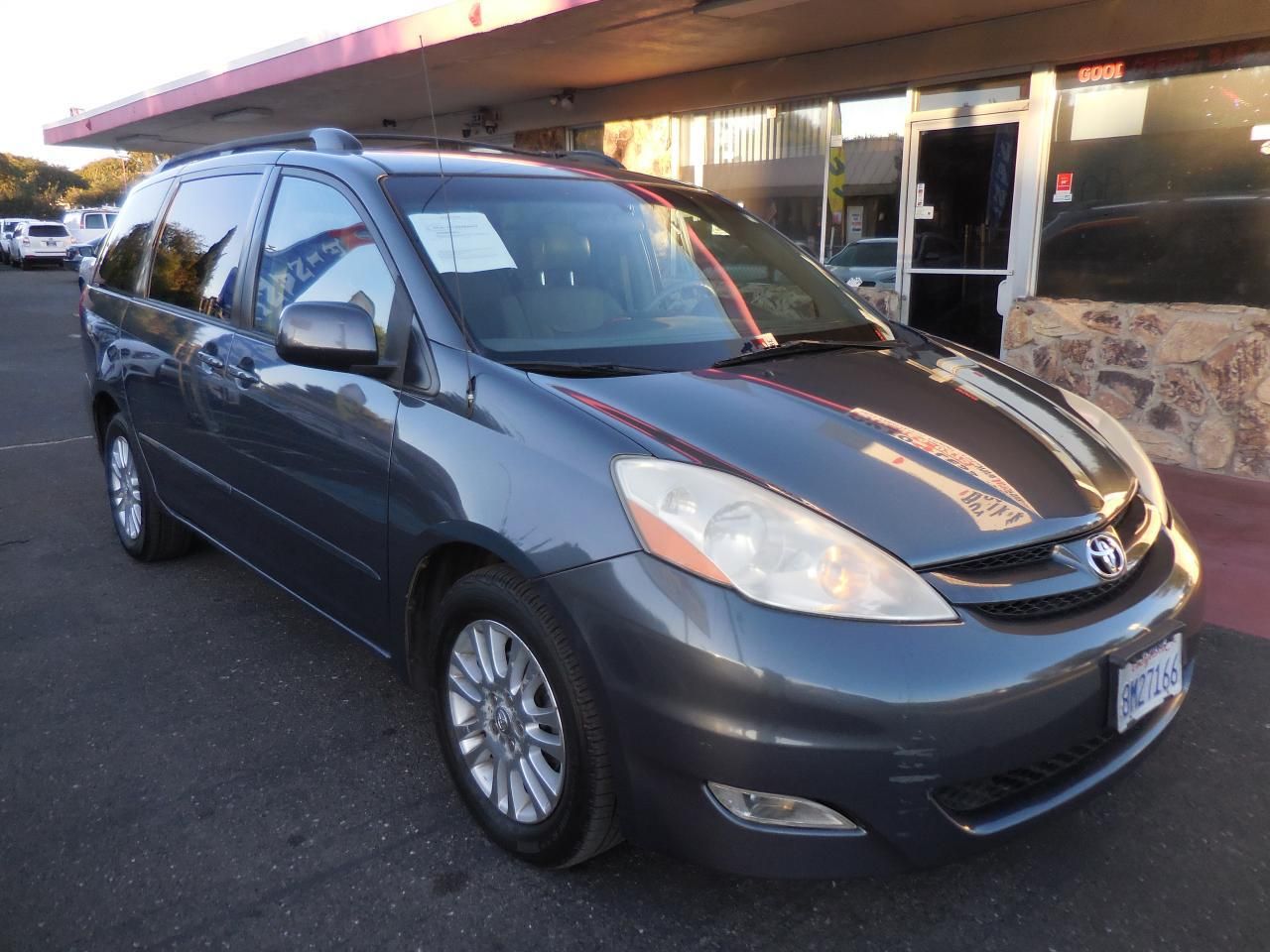 2008 Toyota Sienna