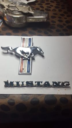 VINTAGE Mustang emblems