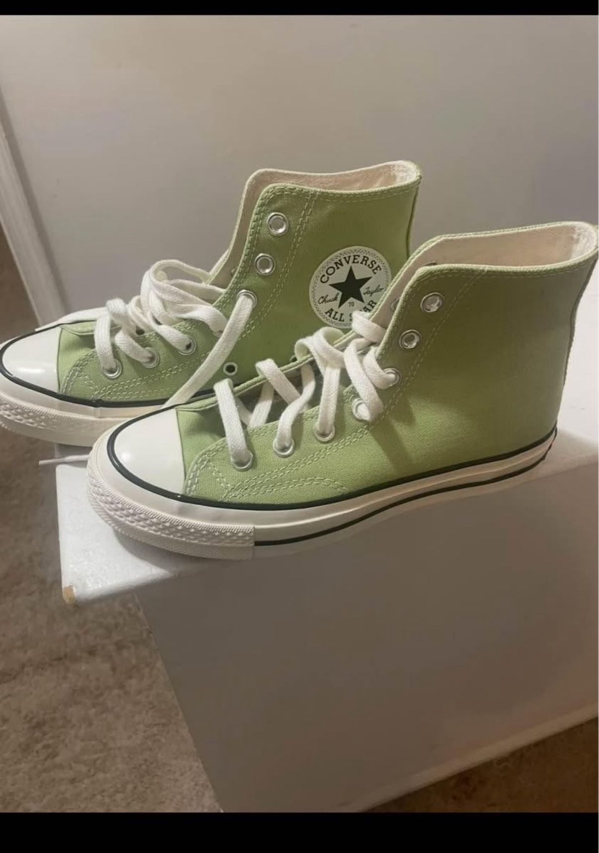 Brand New/Never Worn Height Top Converse