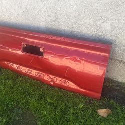 Toyota Tocoma Tail Gate 2016-2022