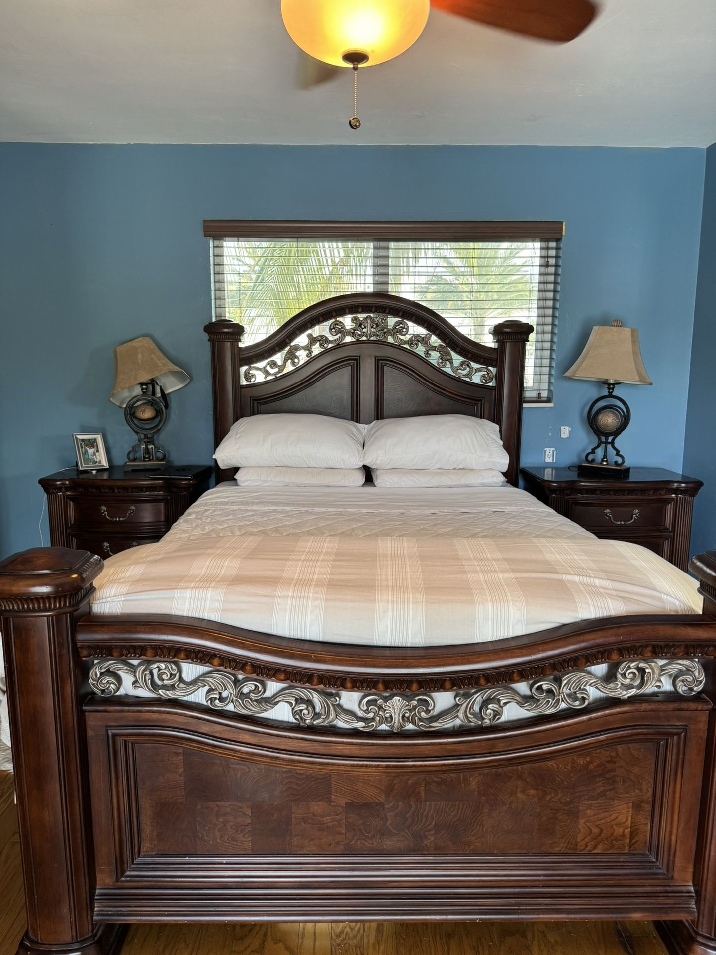 Elegant Bedroom Set - Solid Wood-Queen Size Poster Bed, Dresser with Mirror, 6 Drawer Chest and 2 Nightstands