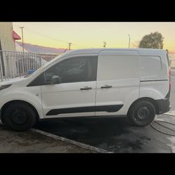 Ford Transit  2015