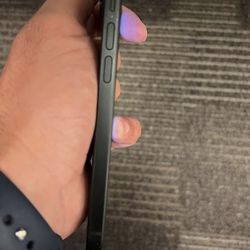 iPhone 15 - Black 128GB