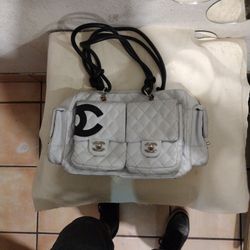 Well Used Chanel Quilted White eather Snake CC Cambon Ligne Reporter Bag