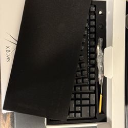 X-Bows Knight Ergonomic Keyboard + extra 