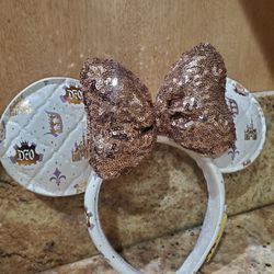 New minnie mouse 70th anniversary disneyland ears
