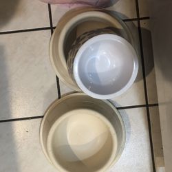 3 Dog Bowls