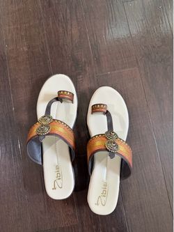 Ethnic sandals size 8.5 - used great condition