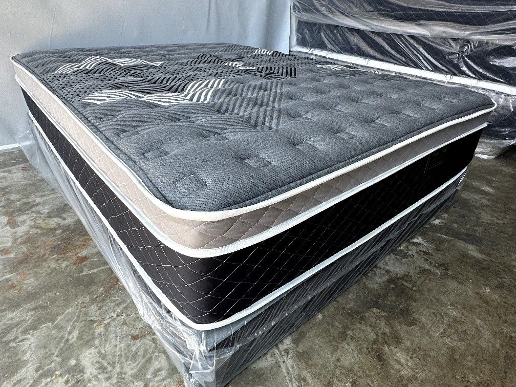 Full Oasis Thermal Comfort Europillow Top 12inch Mattress!!