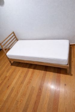 Twin Bed With Mattress