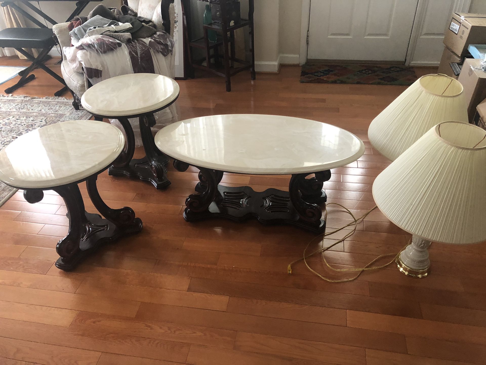 Coffee table , 2 side tables & 2 lamps