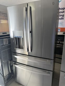 Ge Four Door Refrigerator 