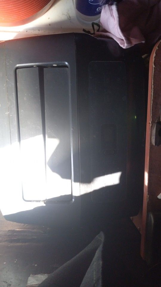 LG PORTABLE AC UNIT