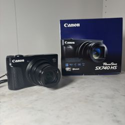 Canon SX740 HS Power shot