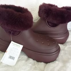 NEW Crocs Unisex Stomp Lined Boots