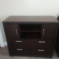 Tv Stand/ Dresser 