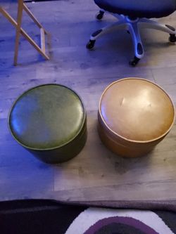 Kids mini chairs