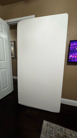 Twin matress