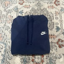 Nike Sportswear Club Fleece Pullover Hoodie