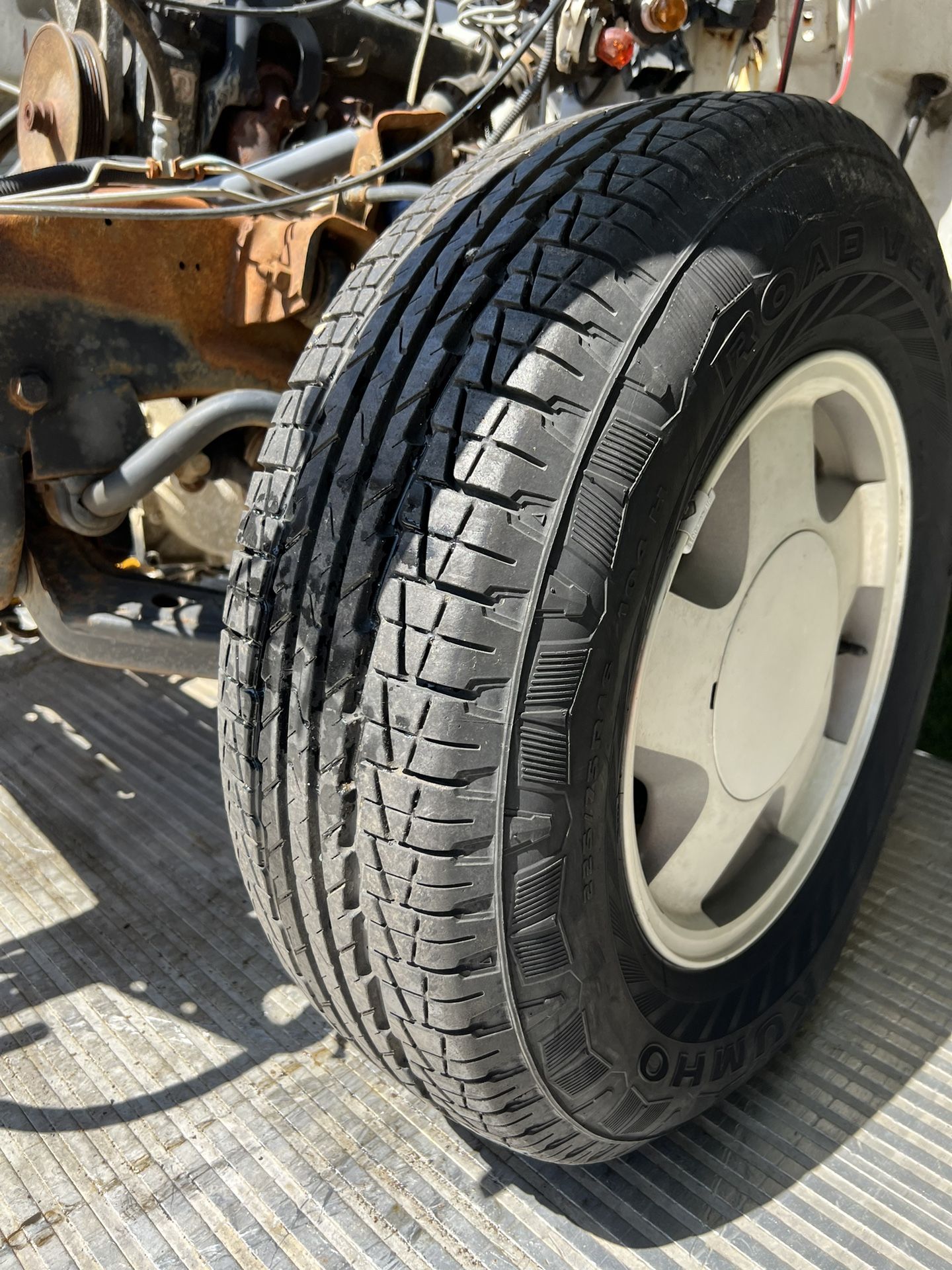 33” All Terain Tires In Great Cond, Jeepmisc Parts Bumppers, Hard Top , Possibly Full Doors T, Tan Canvases Upper Doors In Great Cond , 9” Ford Rear E