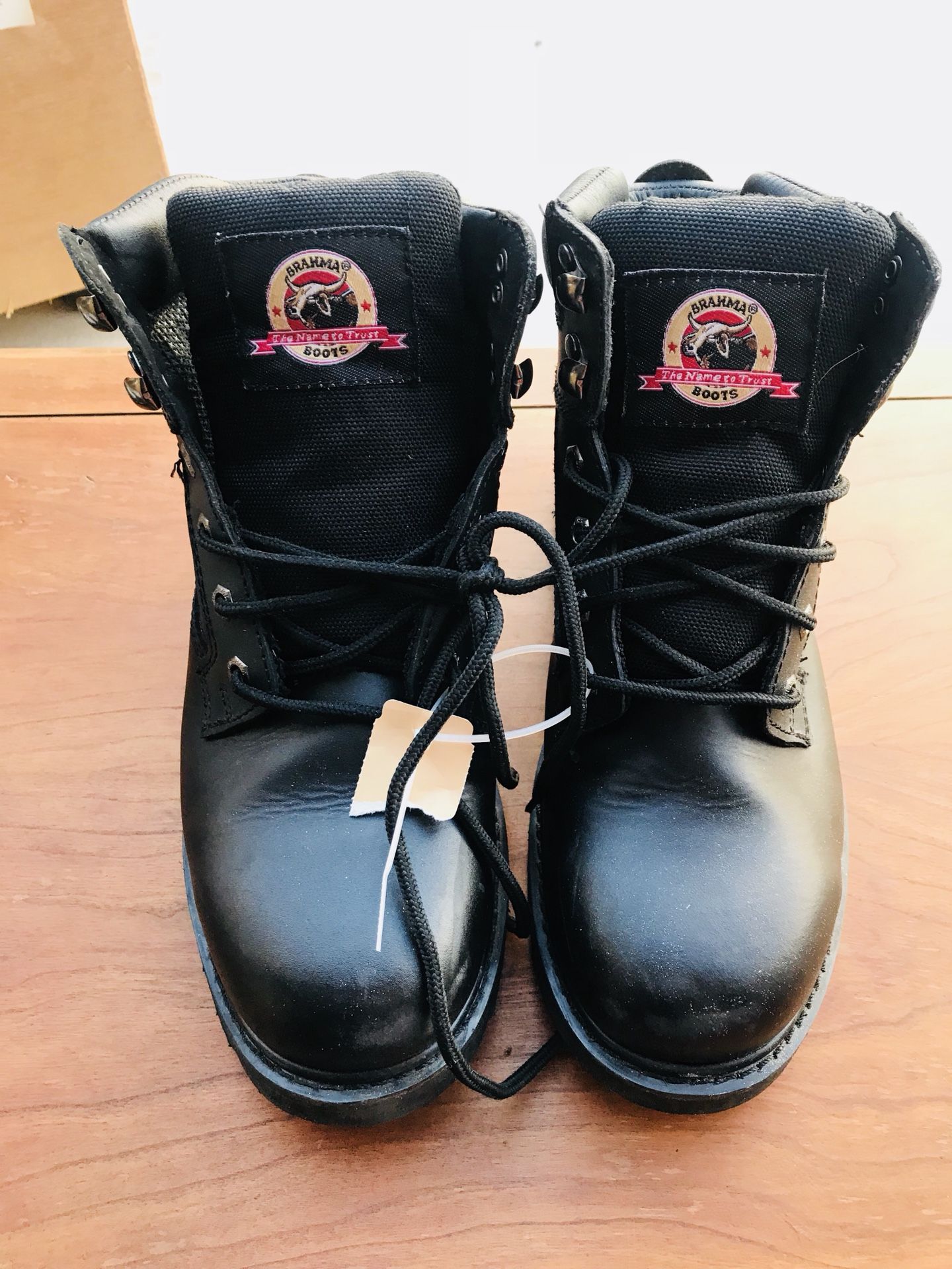 Steel toes work boots