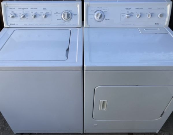KENMORE 80 SERIES SET IN EXCELLENT CONDITION