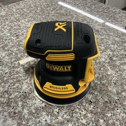 Dewalt 20v Brushless Xr Random Orbit Palm Sander  