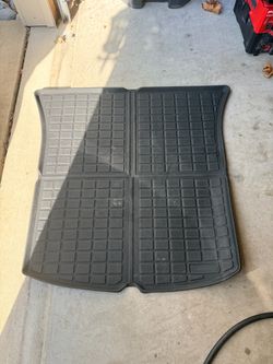 2020-2024 Model Y Tesla Floor Mats w Roof Shade