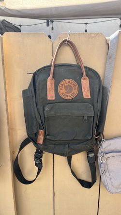 Fjallraven Kanken mini backpack