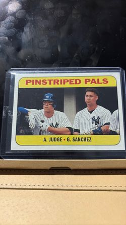 PINSTRIPED PALS