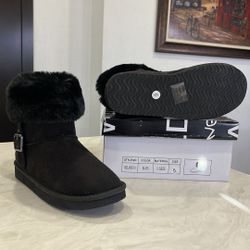 New! Multiple Sizes! Women Warm Winter Boots 👢 