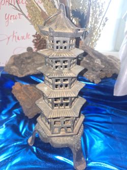 Japanese Old Five Roofed Pagoda Lighting Lantern, 13″h