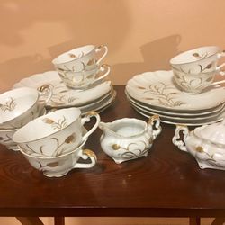 Porcelain Tea Set 18 Pieces 