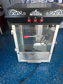 Olde Midway Popcorn Machine