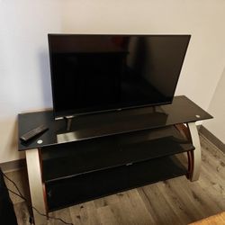 Modern Glass TV Stand / Entertainment Center