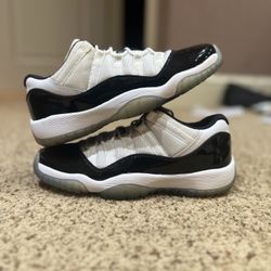 Jordan 11 Low Concord Size 6.5Y/8W