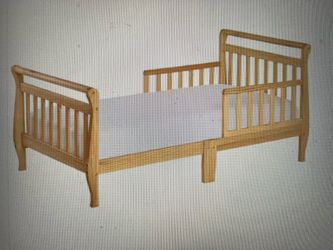 Toddler bed