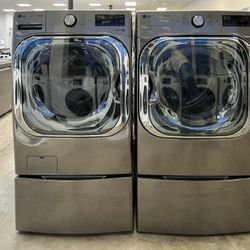 LG Mega Capacity Smart Wi-Fi Enabled 5.2 cu. ft. Front Load Washer 9.0 cu. ft. Gas Dryer