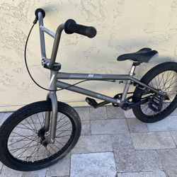 20” Verde AIV Bicycle